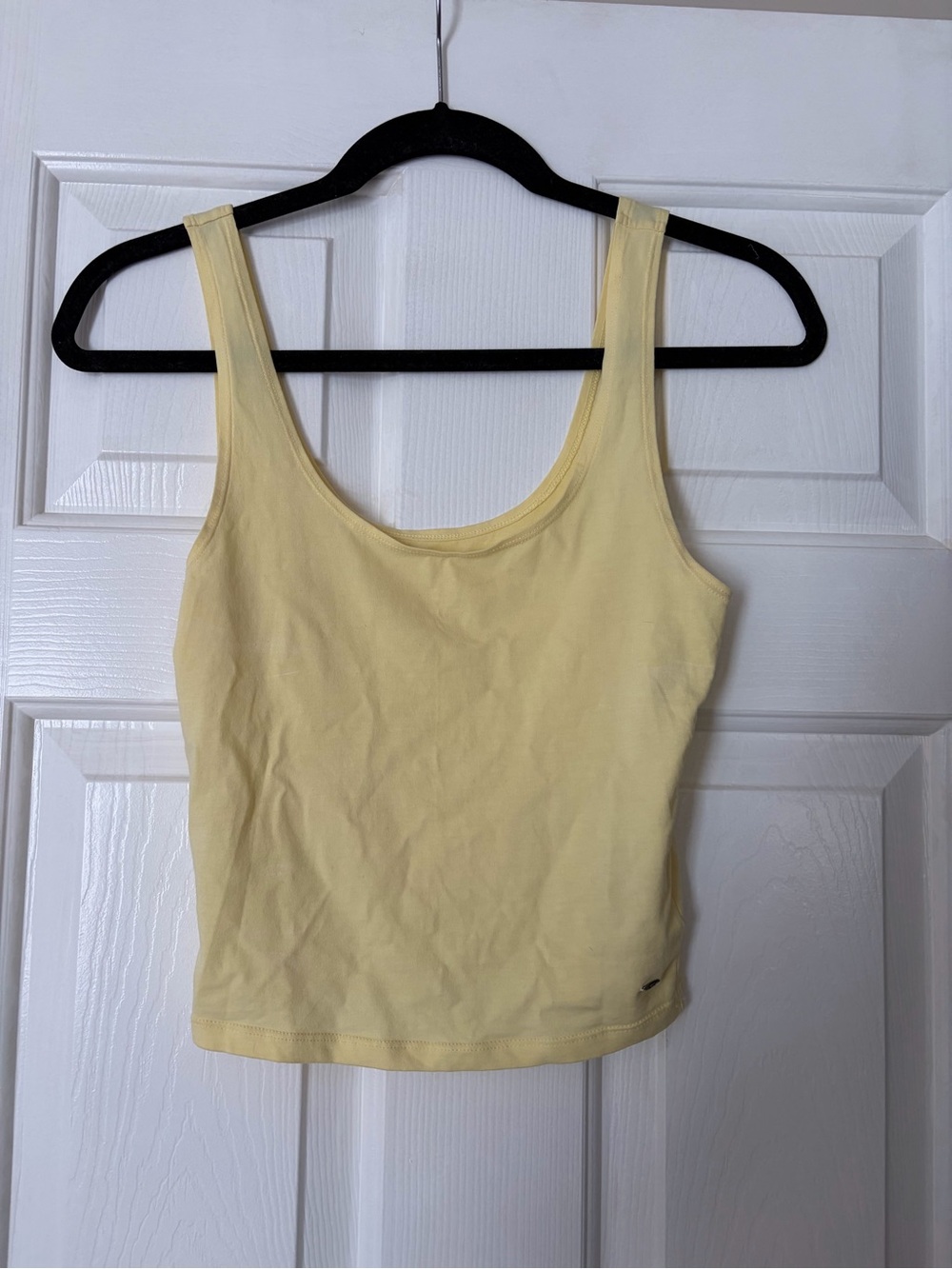 American Eagle Yellow Scoop Neck Crop Top - Women